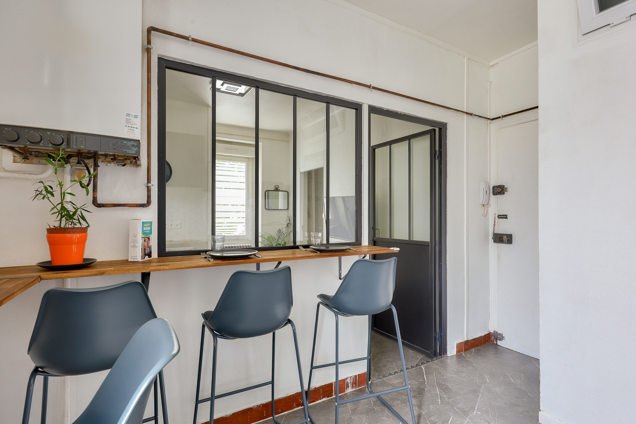  in Nantes - Flat for 4 - Nantes - 950m from the Loire 