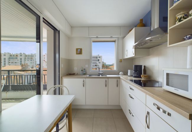 Apartment in Les Sables-d´Olonne - View Sables d'Olonne Harbour- flat for 6 Apartment in Les Sables-d´Olonne - View Sables d'Olonne Harbour- flat for 6