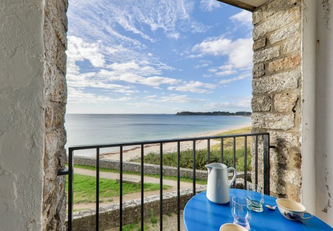 Apartment in Arzon - Facing the ocean- Arzon- Apartment for 4 Apartment in Arzon - Facing the ocean- Arzon- Apartment for 4