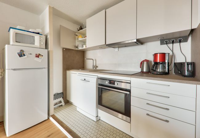 Apartment in Arzon - Facing the ocean- Arzon- Apartment for 4 Apartment in Arzon - Facing the ocean- Arzon- Apartment for 4