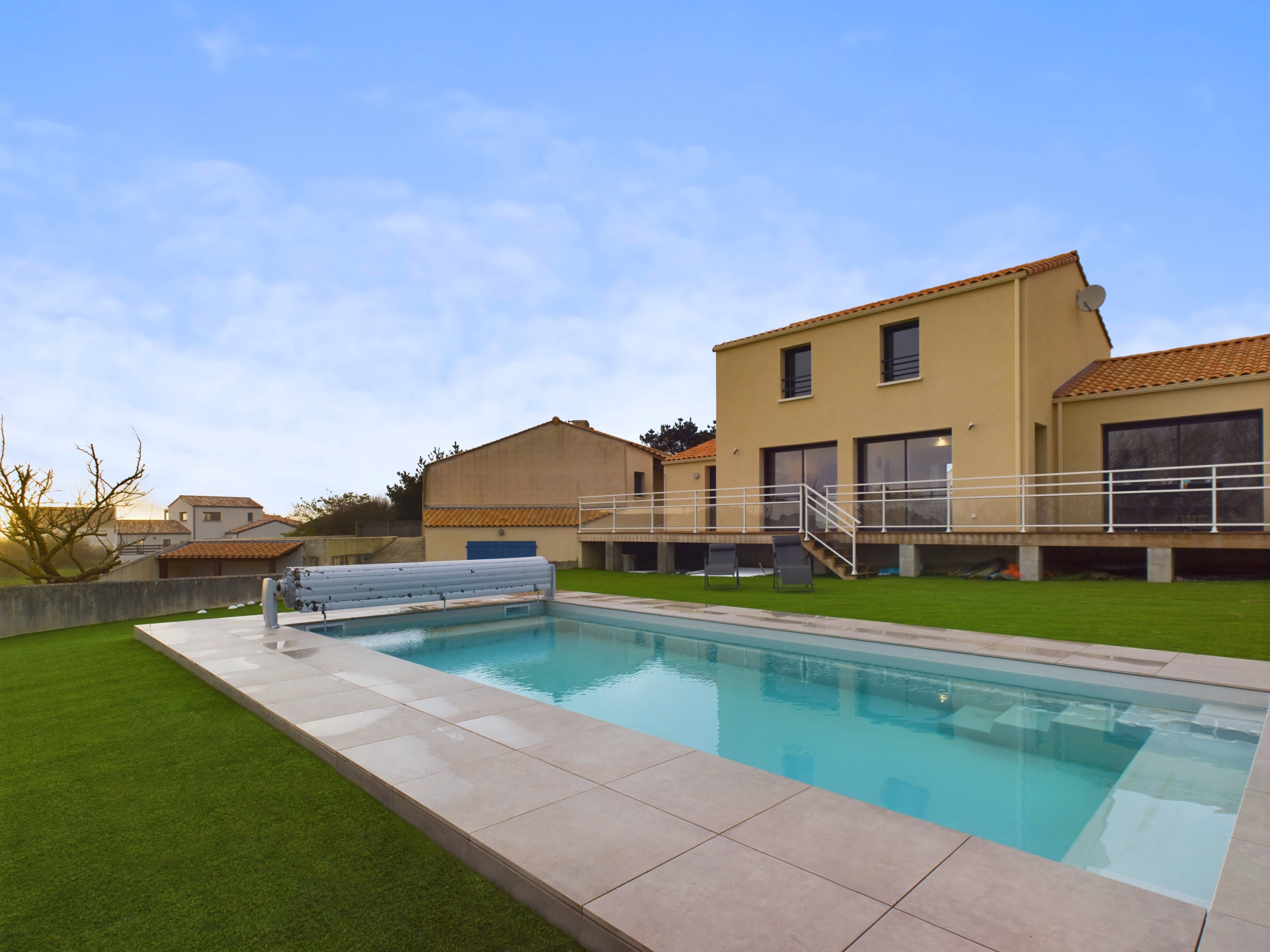  in Bretignolles-sur-Mer - 350m from the beach, house for 7 with a pool
