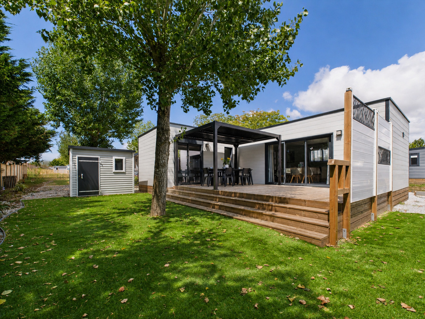 Villa in Saint-Gilles-Croix-de-Vie - Les Voiles Blanches, chalet with pool for 8