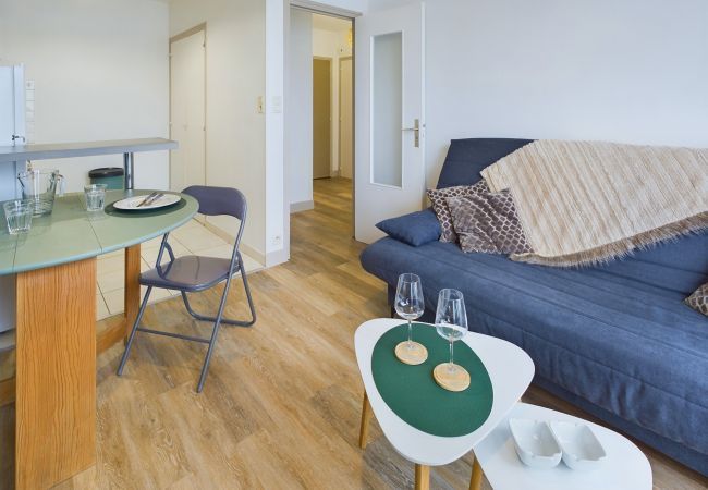 Apartment in Fouesnant - 100 m from the beach, 2 adults and 2 children Apartment in Fouesnant - 100 m from the beach, 2 adults and 2 children