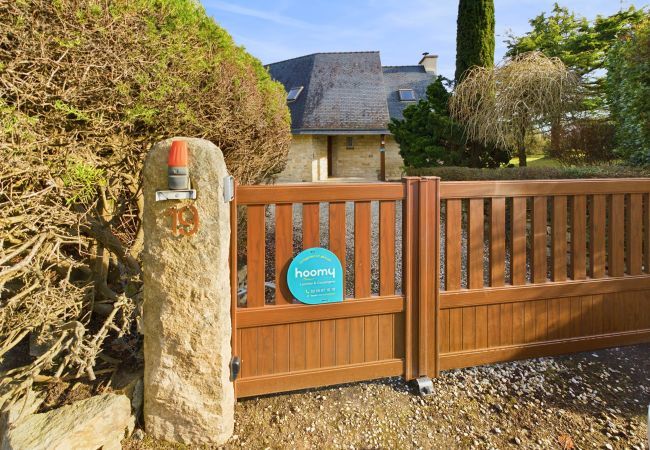 House in Fouesnant - Spacious house with a large garden for 6 House in Fouesnant - Spacious house with a large garden for 6