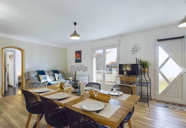 House in Les Sables-d´Olonne - Bourg d'Olonne s/Mer, charming house for 6 people House in Les Sables-d´Olonne - Bourg d'Olonne s/Mer, charming house for 6 people