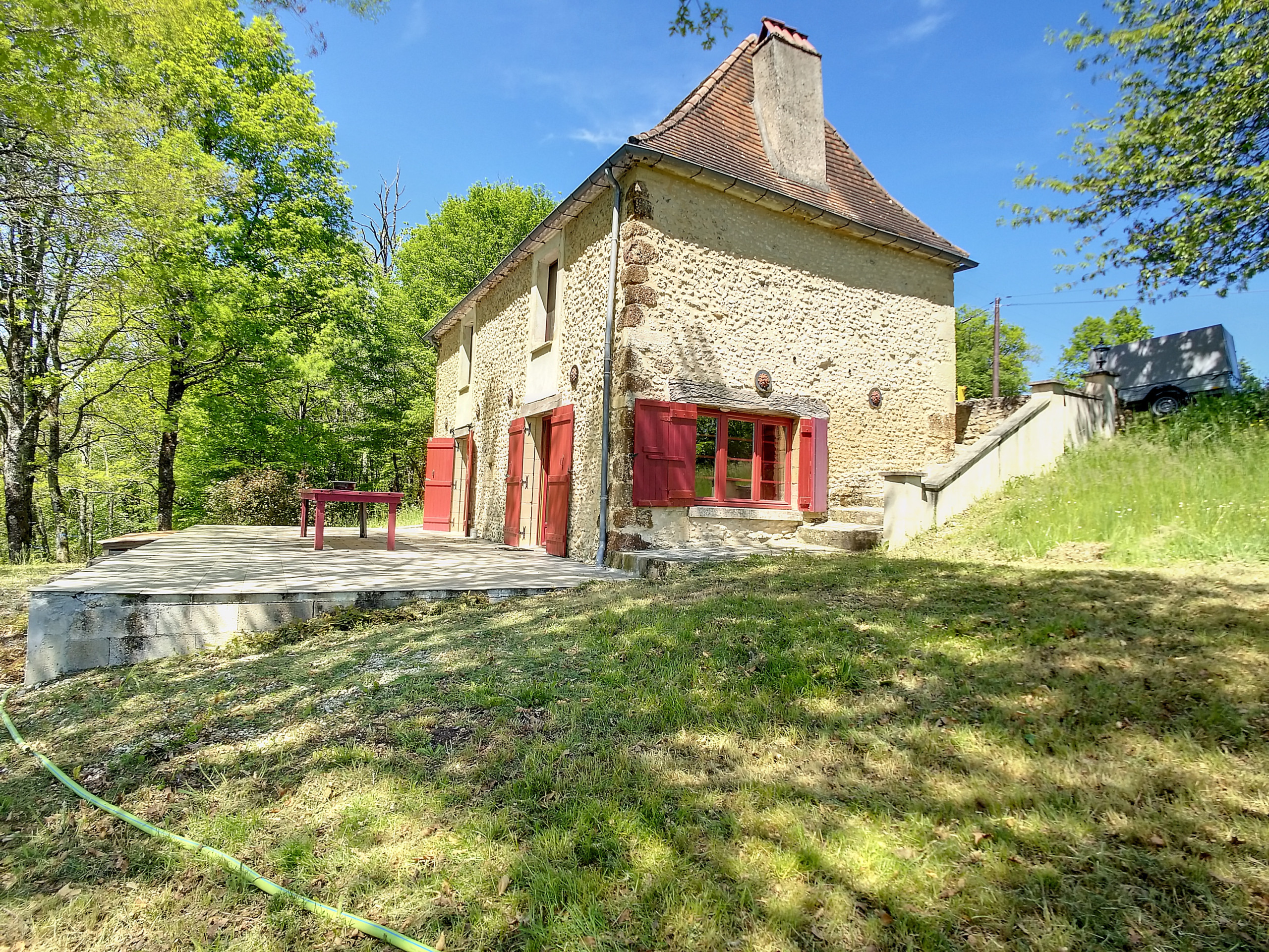  in Rouffignac-Saint-Cernin-de-Reilhac - In the heart of the Dordogne, house for 6, pool