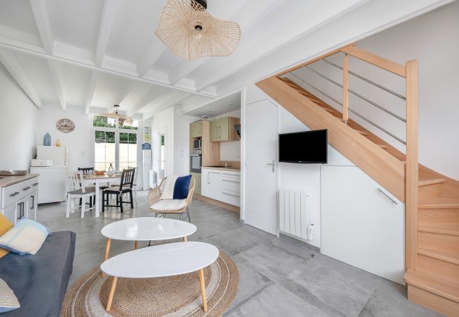 House in Pornichet - House for 4 people, only 450m from the beaches! House in Pornichet - House for 4 people, only 450m from the beaches!