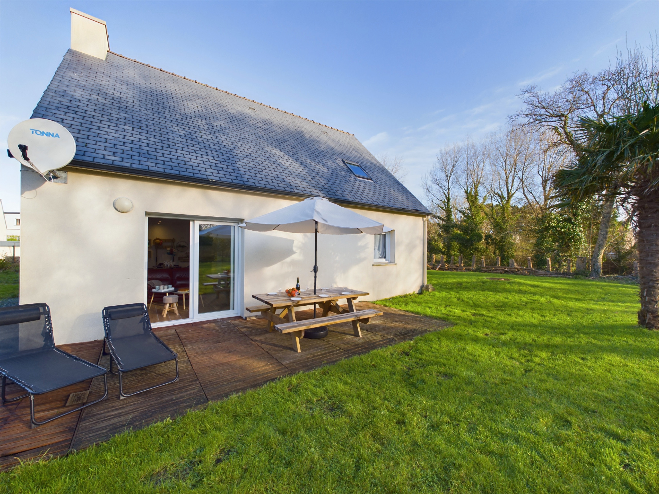  in Plomeur - House for 8 in Plomeur - Large garden 