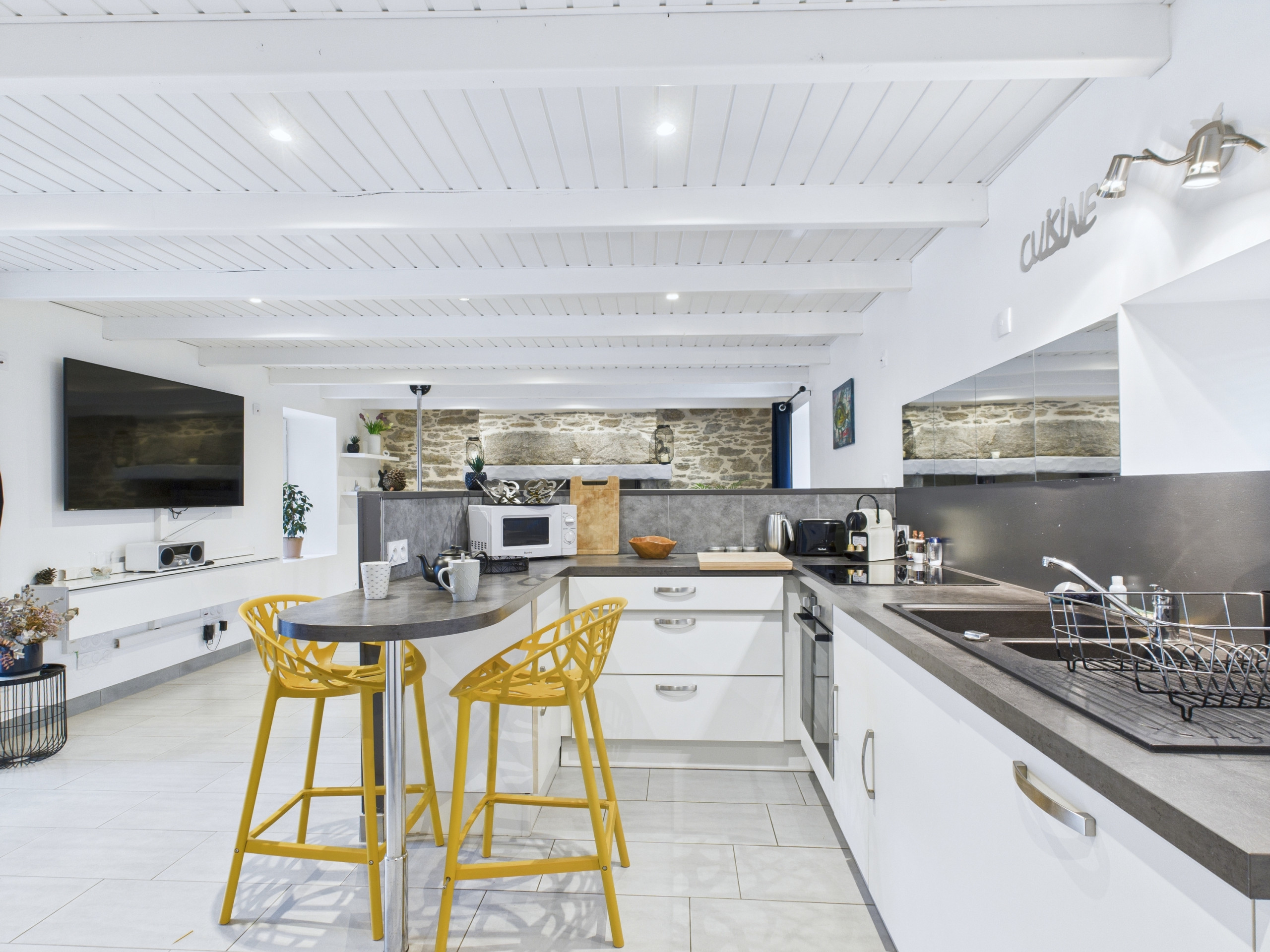  in Plouguerneau - Ti Venan - House facing Ile Venan for 2 people