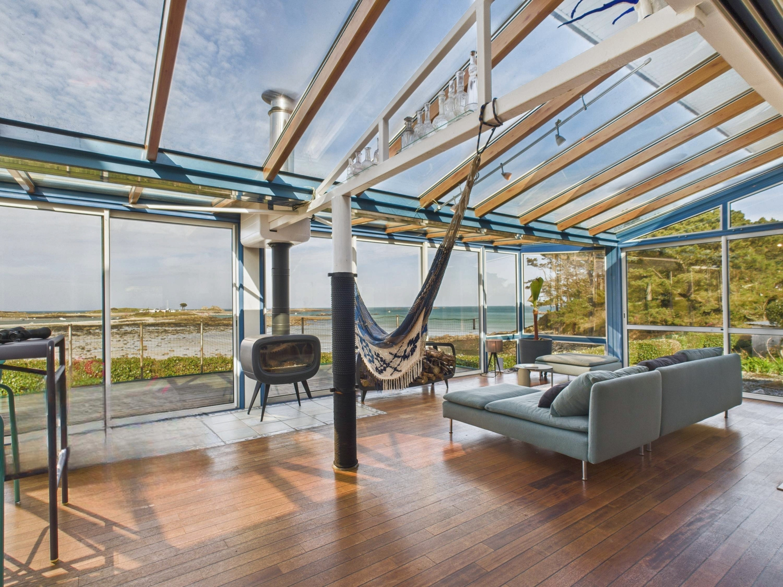 Villa/Dettached house in Plouguerneau - Superb villa  with its feet in the water