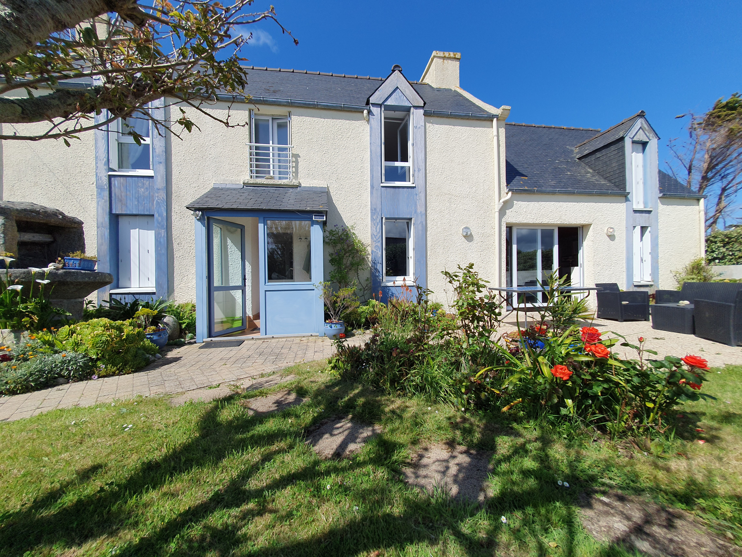  in Plouguerneau -  Sea view house for 6, 100m from the beach