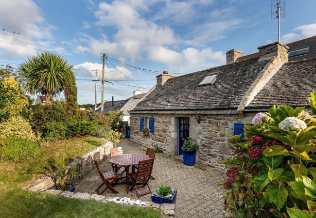 House in Plouguerneau - Charming stone house with ocean view