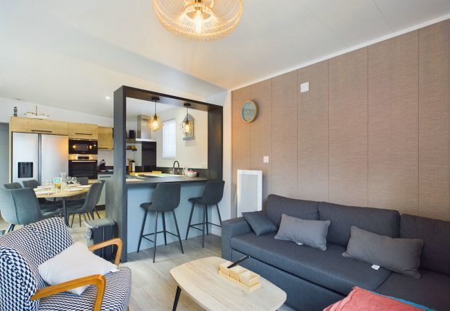 Chalet in Saint-Gilles-Croix-de-Vie - Pretty chalet for 6, heated swimming pool all year