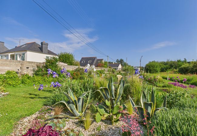 House in Penvénan - Cottage 4 people - 300m from the beach House in Penvénan - Cottage 4 people - 300m from the beach