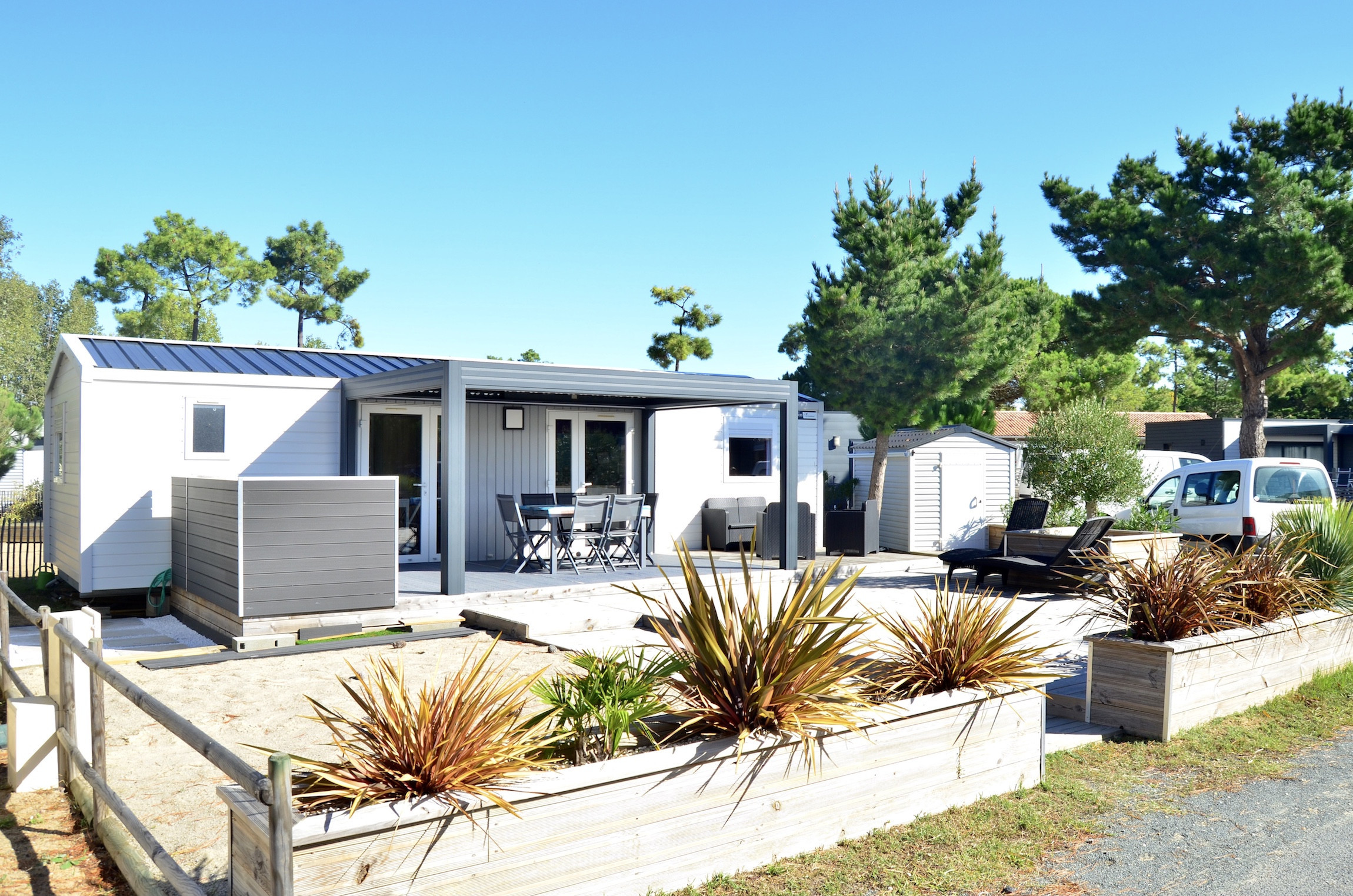 Villa in Saint-Hilaire-de-Riez - Chalet for 6 in St-Hilaire - Heated swimming pool