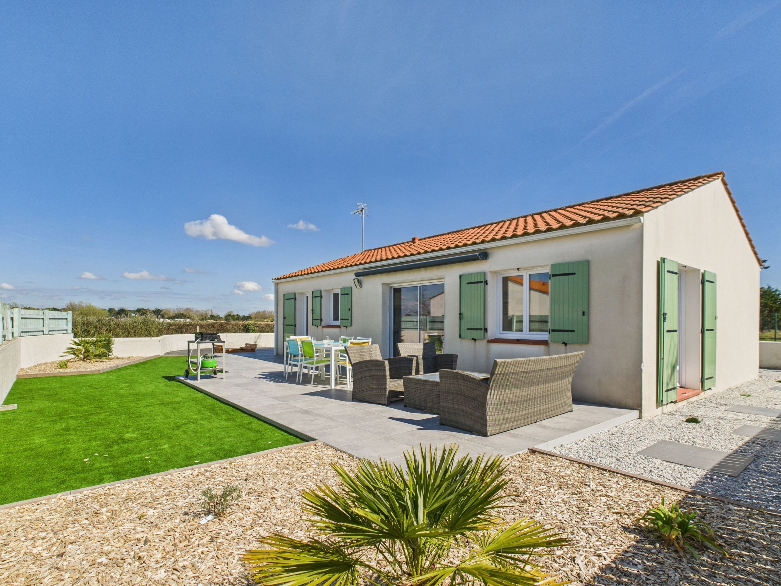  in Saint-Hilaire-de-Riez - Beautiful House with Outdoor Space for 6 