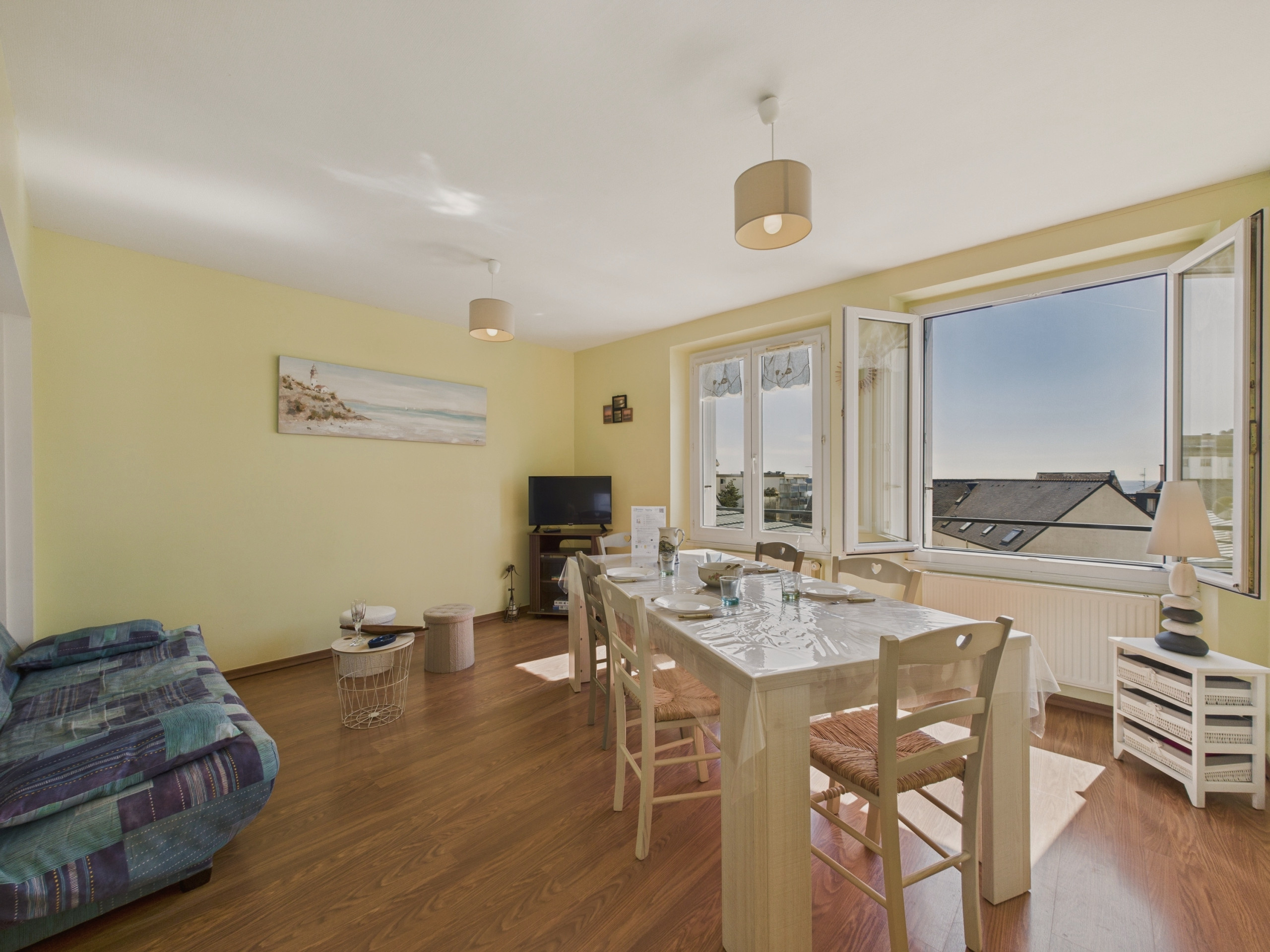 in Concarneau - Port and beaches within walking distance for 4 