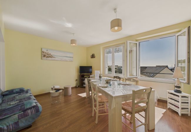 Apartment in Concarneau - Port and beaches within walking distance for 4  Apartment in Concarneau - Port and beaches within walking distance for 4