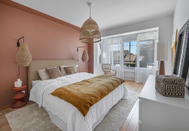 House in Pornichet - Stunning House for 8 - 500m to Beach - Garden House in Pornichet - Stunning House for 8 - 500m to Beach - Garden