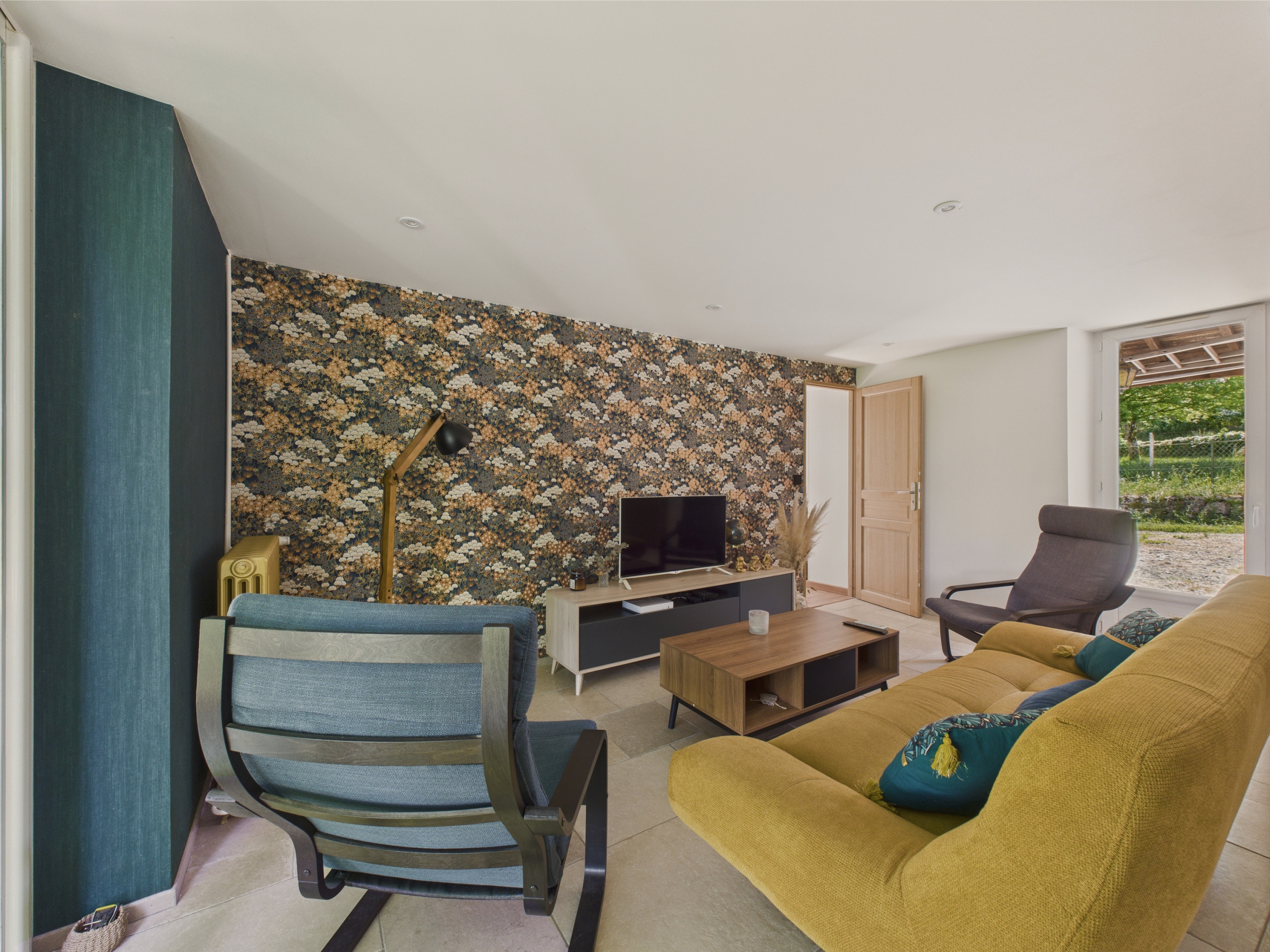  in Terrasson-Lavilledieu - Large garden and terrace for 7 people