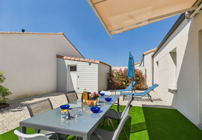 House in Saint-Vincent-sur-Jard - Pretty house for 6 with garden House in Saint-Vincent-sur-Jard - Pretty house for 6 with garden