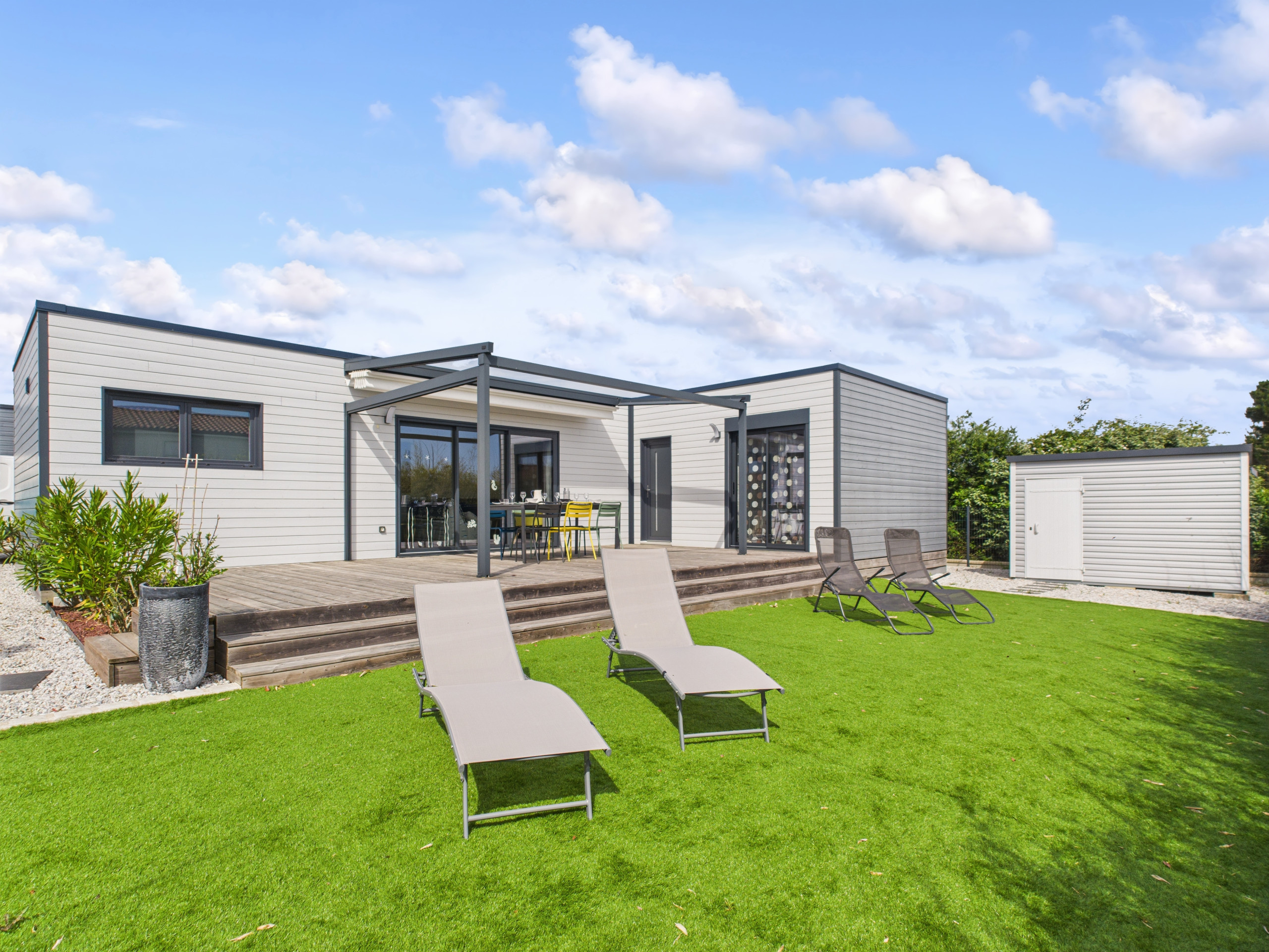 Villa in Bretignolles-sur-Mer - Chalet for 6 - Heated Pool - Terrace