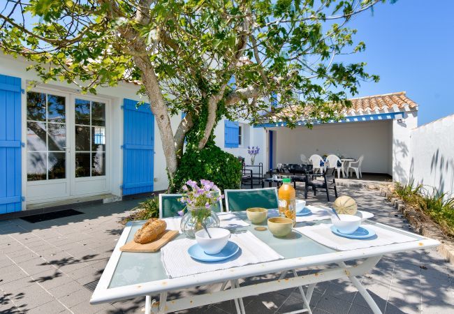 House in L'Epine - 500 m from the beach - House for 6 - Terrace House in L'Epine - 500 m from the beach - House for 6 - Terrace