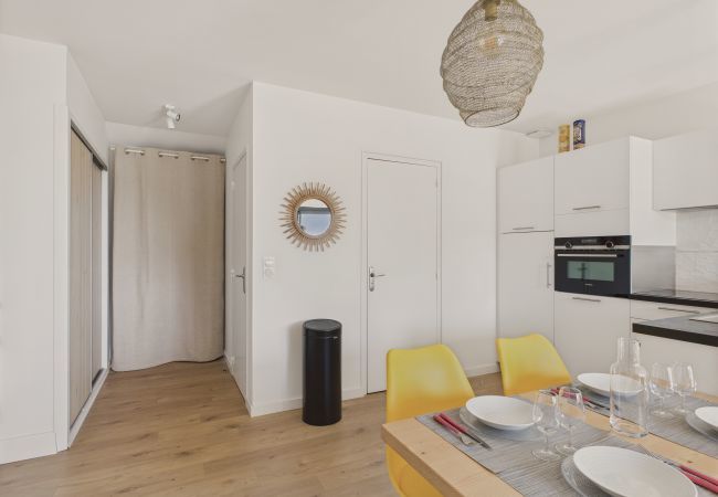 Studio in Fouesnant - 300 m from the beach – Apart for 4 with balcony Studio in Fouesnant - 300 m from the beach – Apart for 4 with balcony