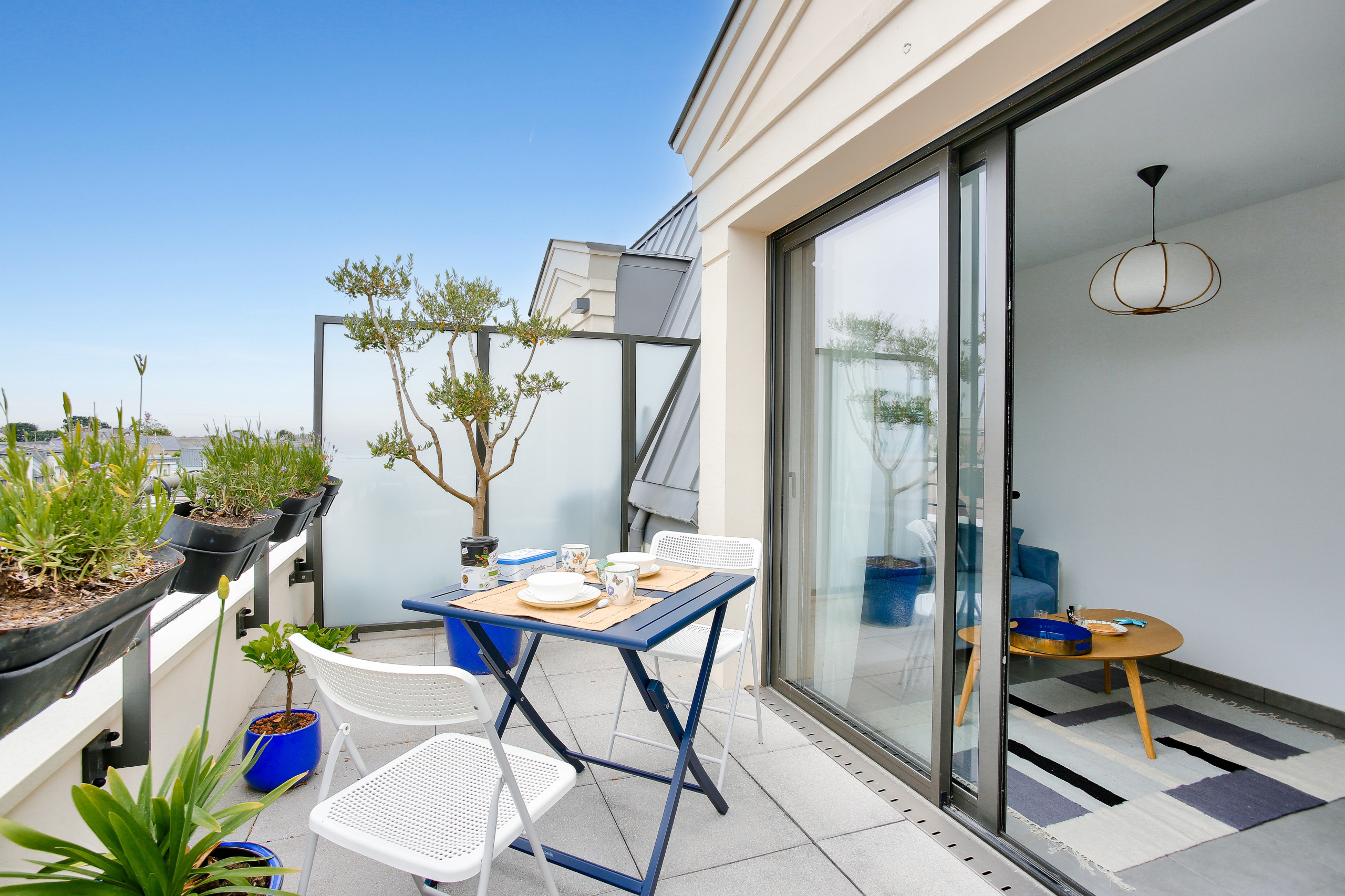  in Dinard - Stay for 2 with balcony 700 m from the beach