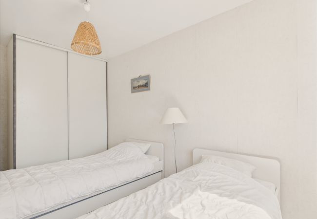 House in Saint-Hilaire-de-Riez - 100m from the beach - House for 4 in St Hilaire House in Saint-Hilaire-de-Riez - 100m from the beach - House for 4 in St Hilaire