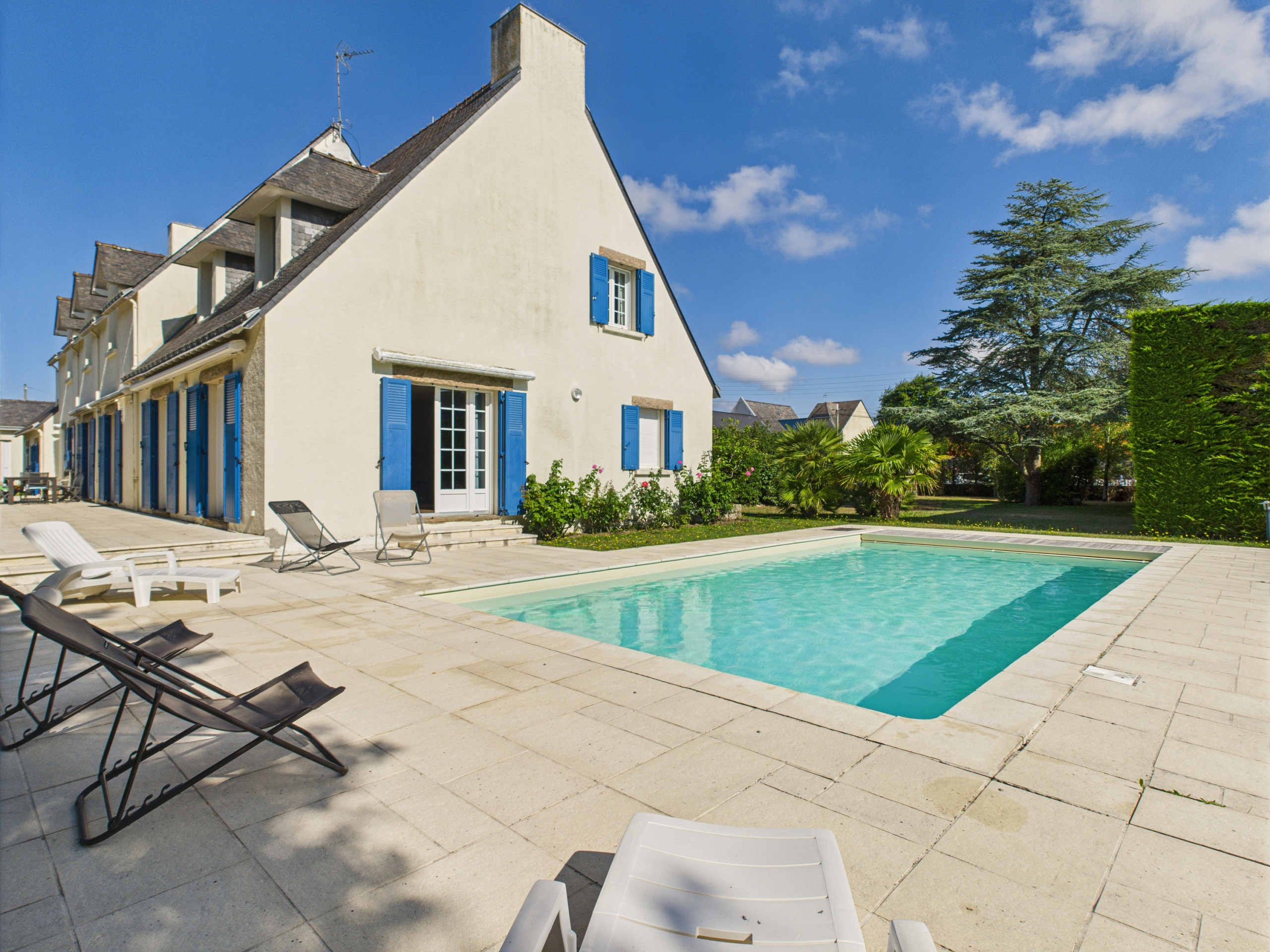  in Le Pouliguen - 650m from the sea – Large house for 10 with pool
