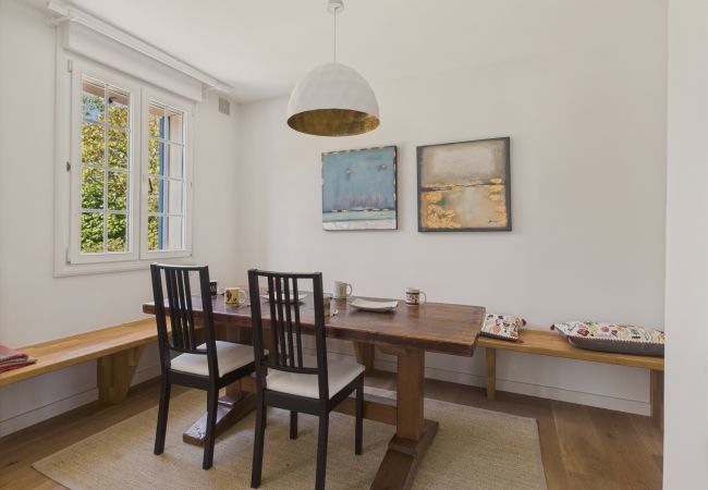 House in Le Pouliguen - 650m from the sea – Large house for 10 with pool House in Le Pouliguen - 650m from the sea – Large house for 10 with pool