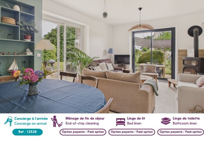 House in Fouesnant - Lovely house for 6 – Large garden and barbecue House in Fouesnant - Lovely house for 6 – Large garden and barbecue