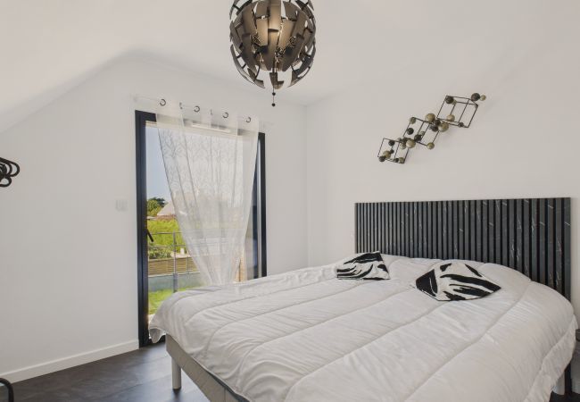 House in Saint-Gildas-de-Rhuys - Sea view – 500m from the beach – House for 10 House in Saint-Gildas-de-Rhuys - Sea view – 500m from the beach – House for 10