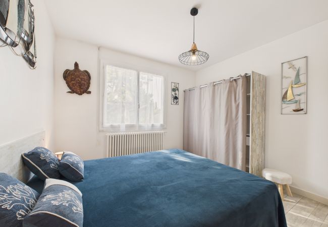 House in La Faute-sur-Mer - 800 m from the beach - House for 6 with garden House in La Faute-sur-Mer - 800 m from the beach - House for 6 with garden