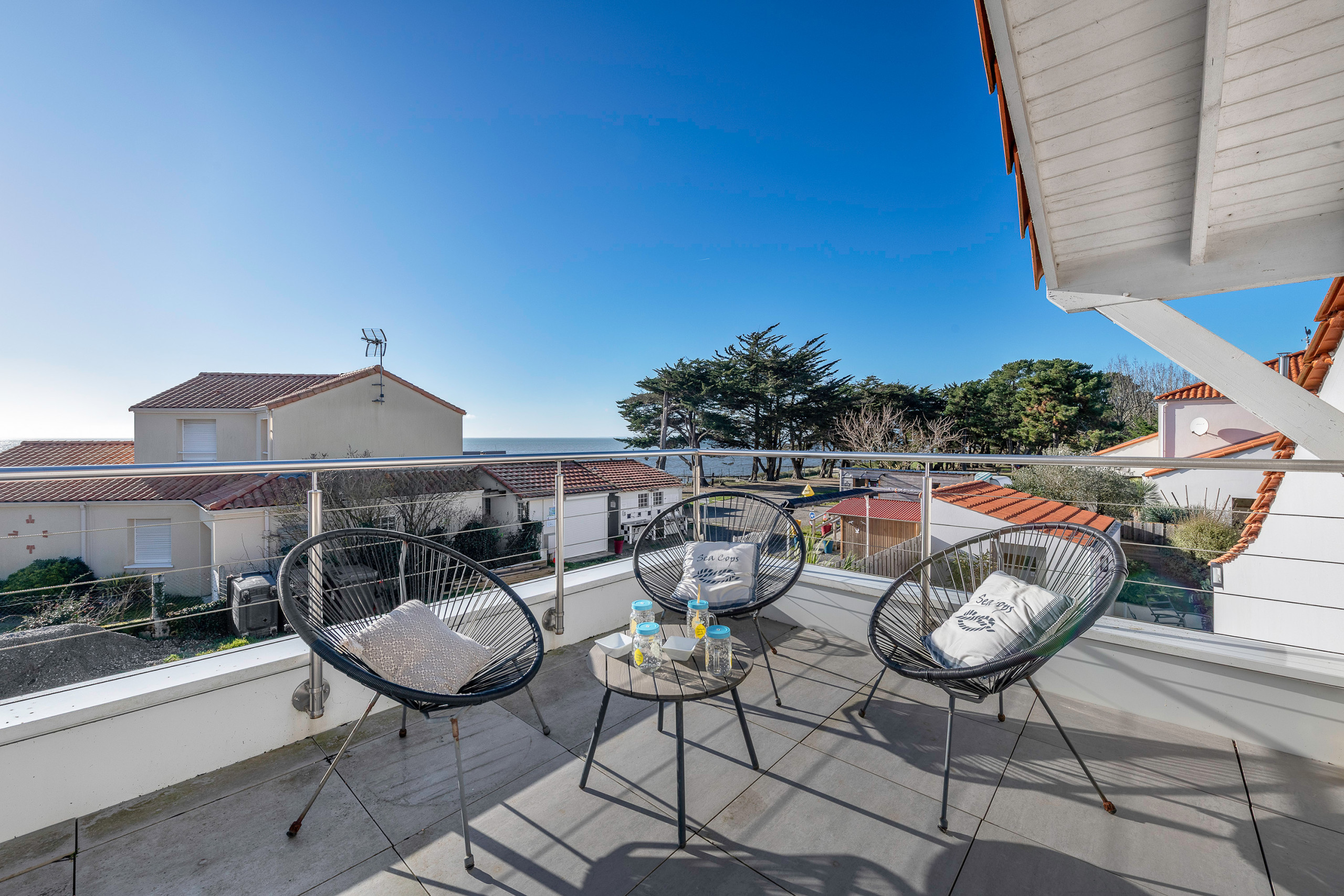  in La Bernerie-en-Retz - House 30m from the sea - garden for 4