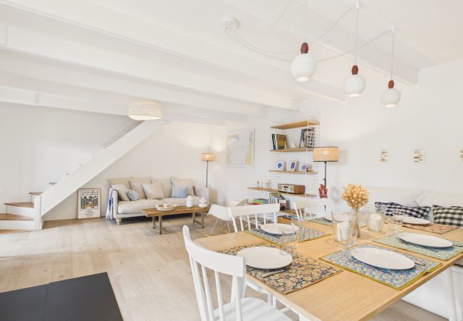 House in Plouguerneau - Beach 300m away, house for 7, garden and veranda