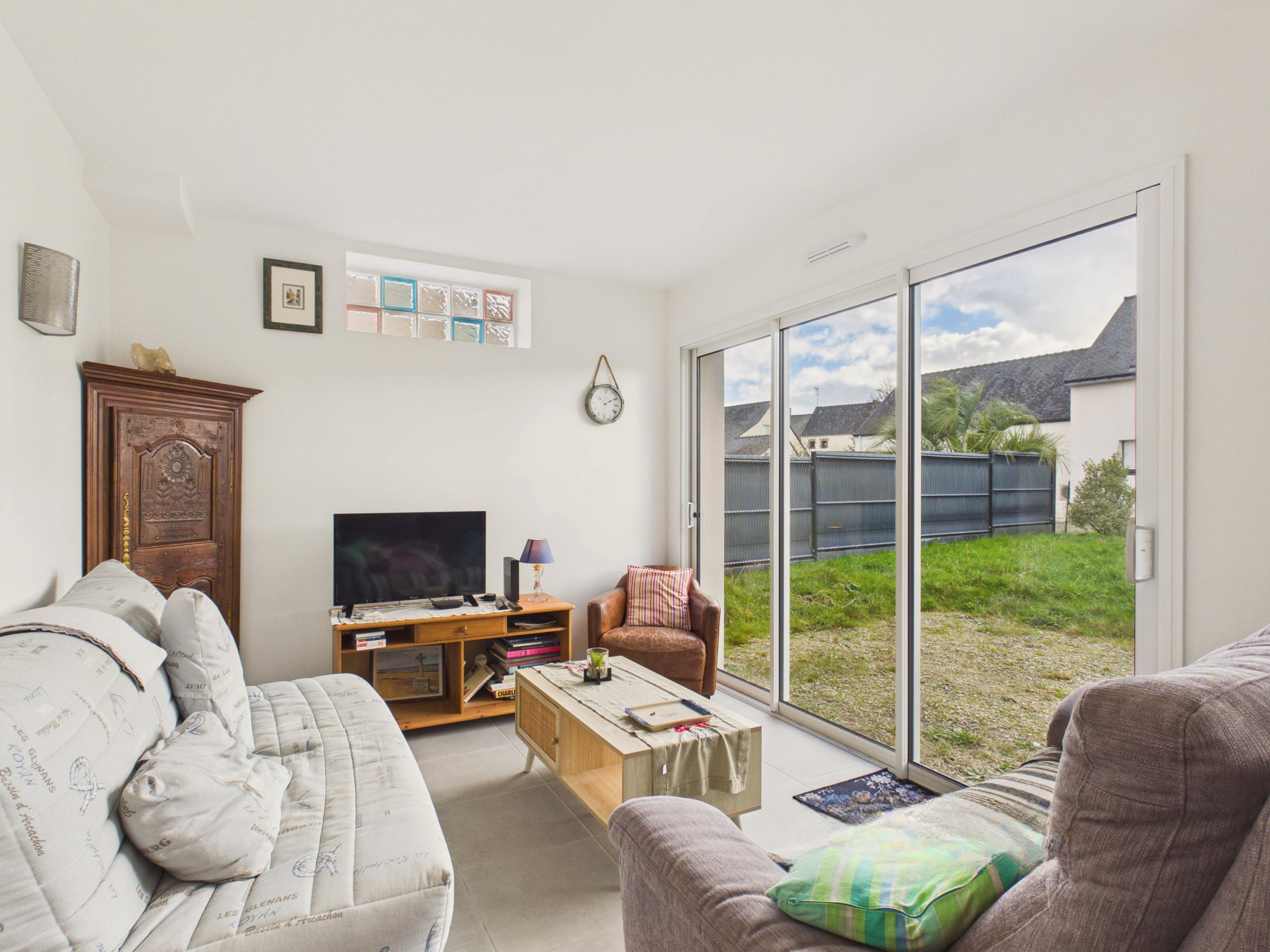  in Saint-Gildas-de-Rhuys - House for 6 with garden, St Gildas town centre