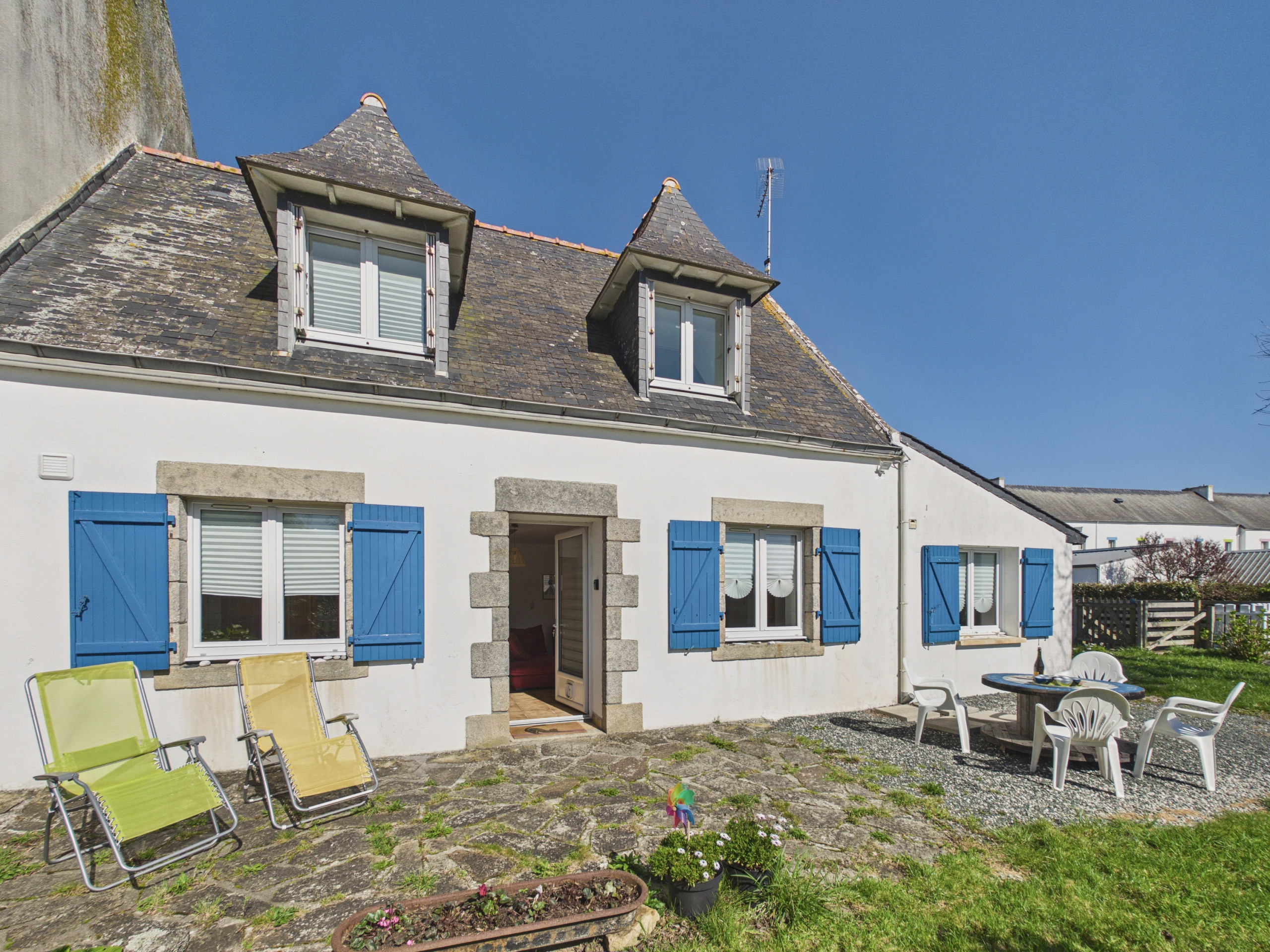  in Plomeur - House for 5 with garden, Plomeur town centre