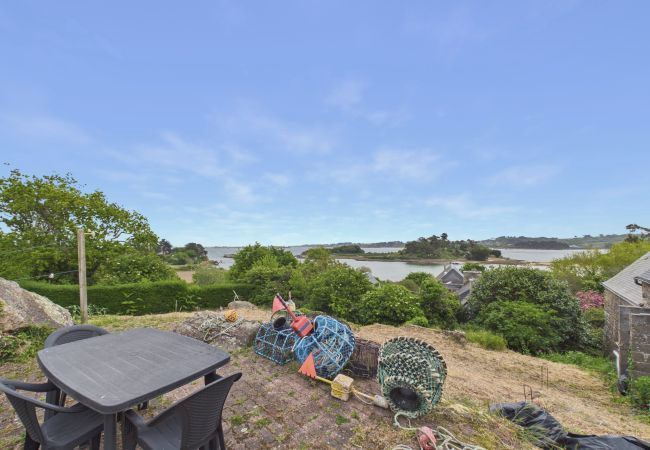 House in Penvénan - 200 m direct sea access - Charming house 2 ppl