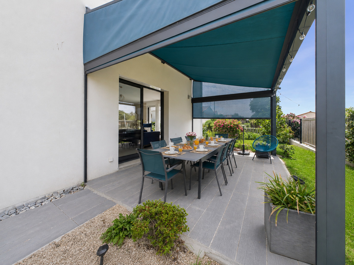  in Saint-Michel-Chef-Chef - House with garden, 7 adults 1 child