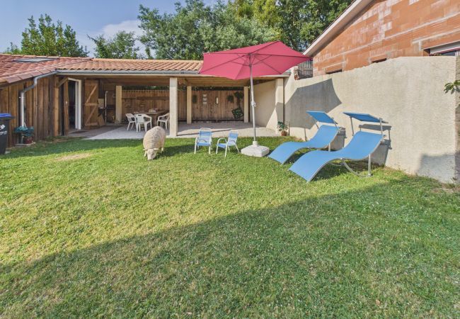House in Arès - House w/garden & BBQ - 2 adults / 2 kids