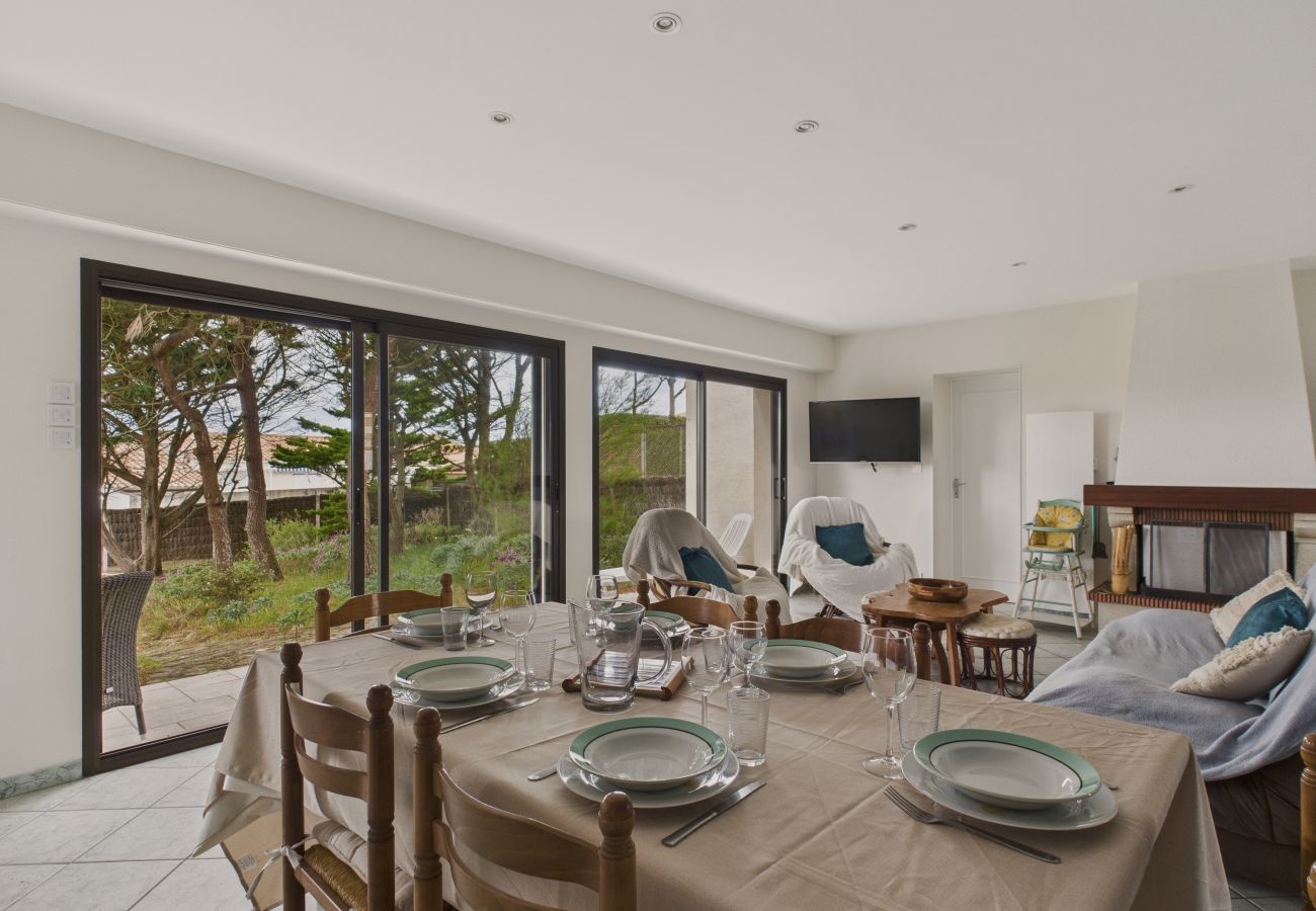 House in Bretignolles-sur-Mer - 150m from the beach - Maison vendéenne for 6