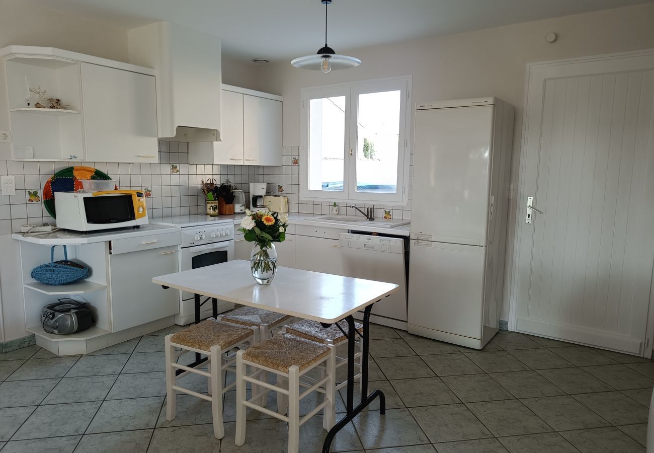 House in Bretignolles-sur-Mer - 150m from the beach - Maison vendéenne for 6