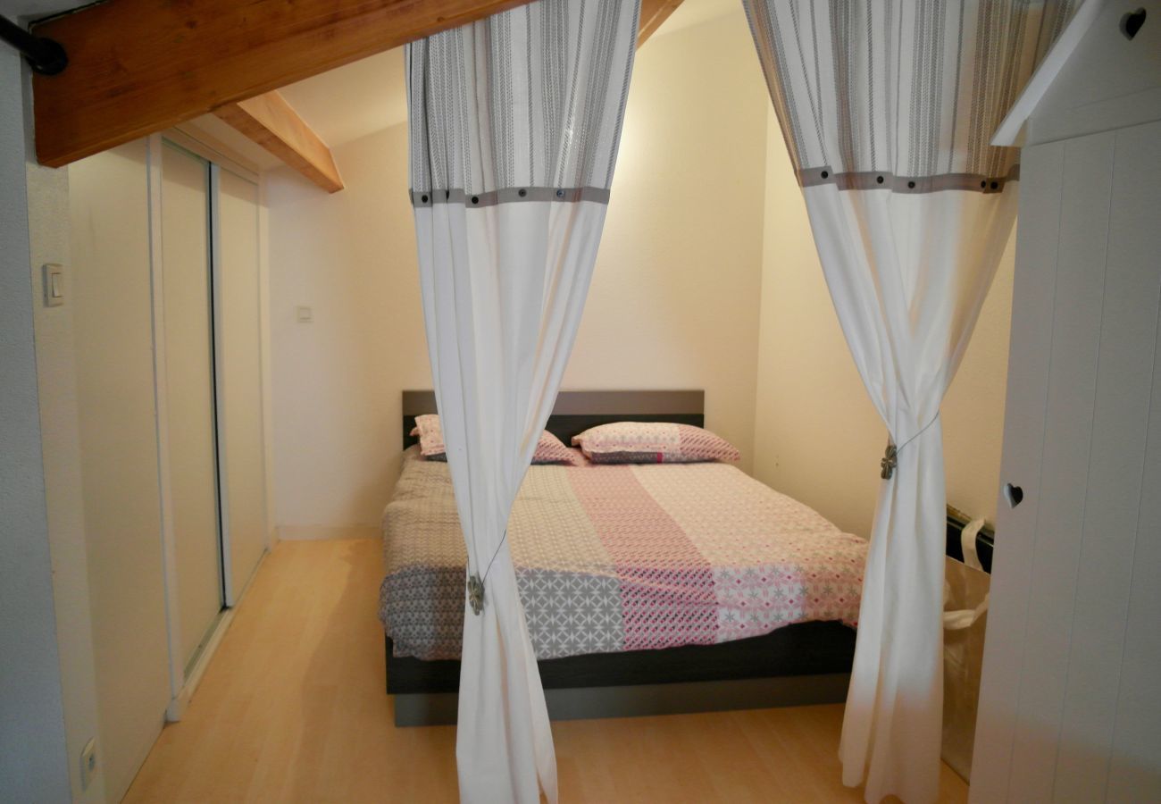 House in Saint-Hilaire-de-Riez - House for 5, close to the beach, shared pool