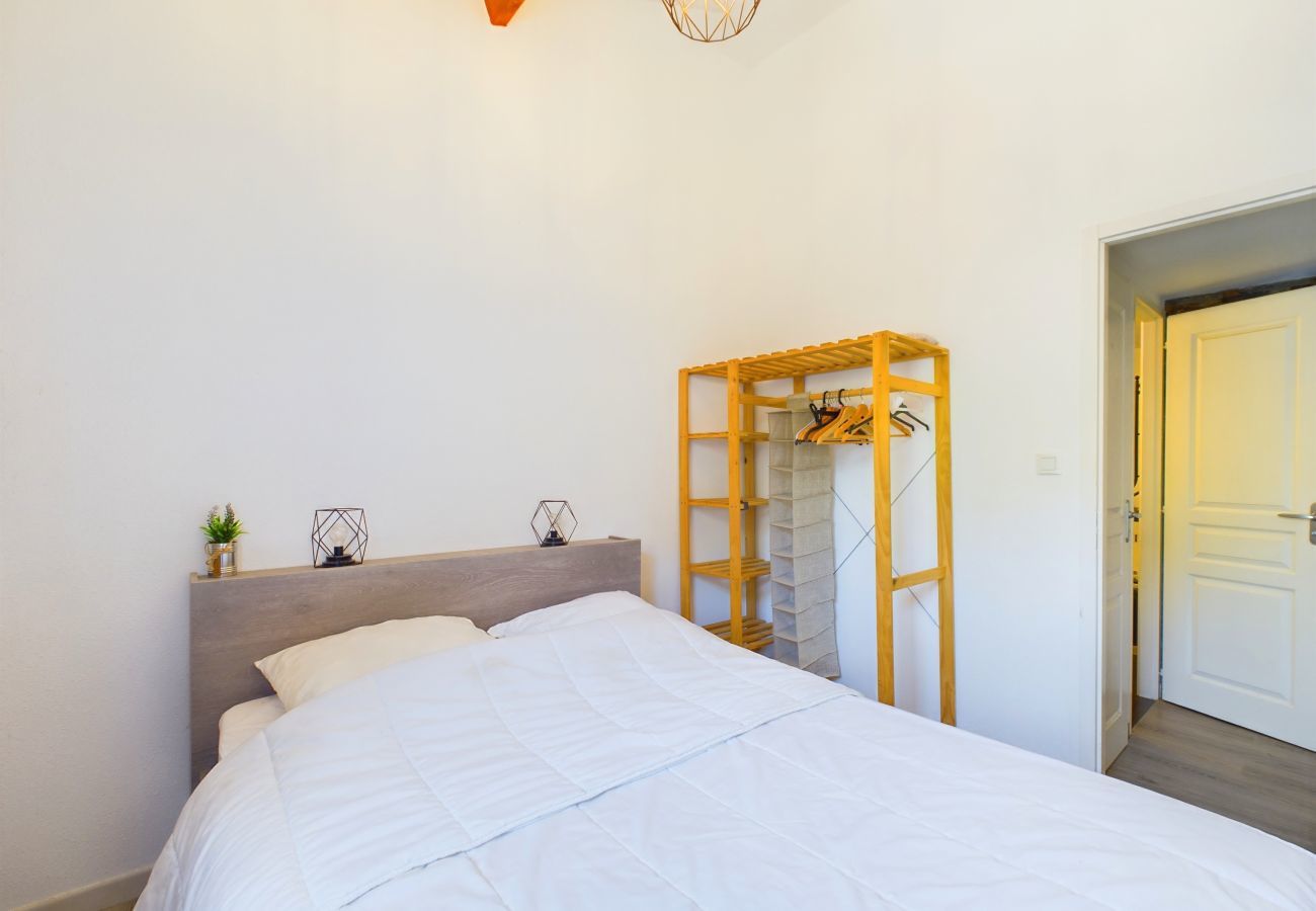 House in Saint-Hilaire-de-Riez - House for 5, close to the beach, shared pool