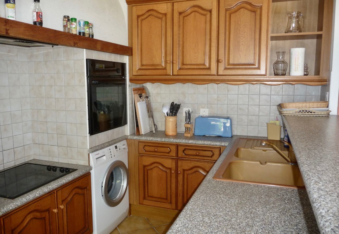 Terraced House in Commequiers - Country break for 6 with swimming pool