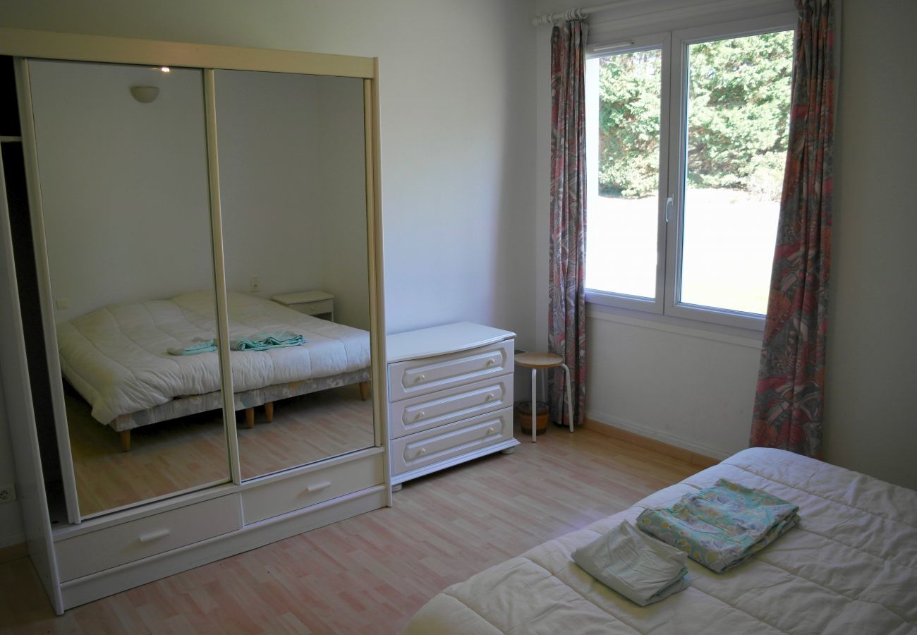 Terraced House in Commequiers - Vendée country house for 4 with  pool
