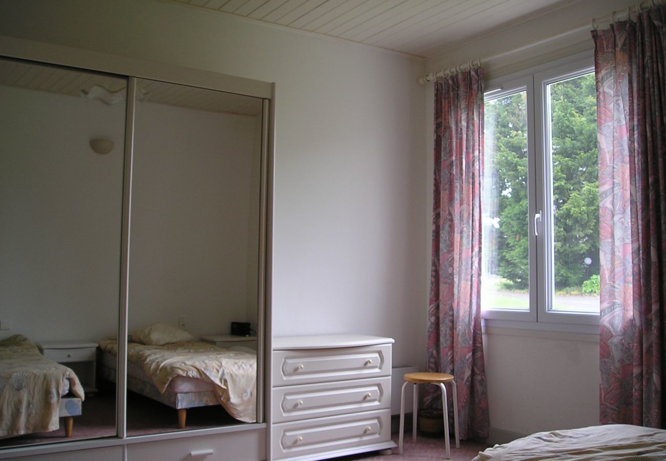 Terraced House in Commequiers - Vendée country house for 4 with  pool