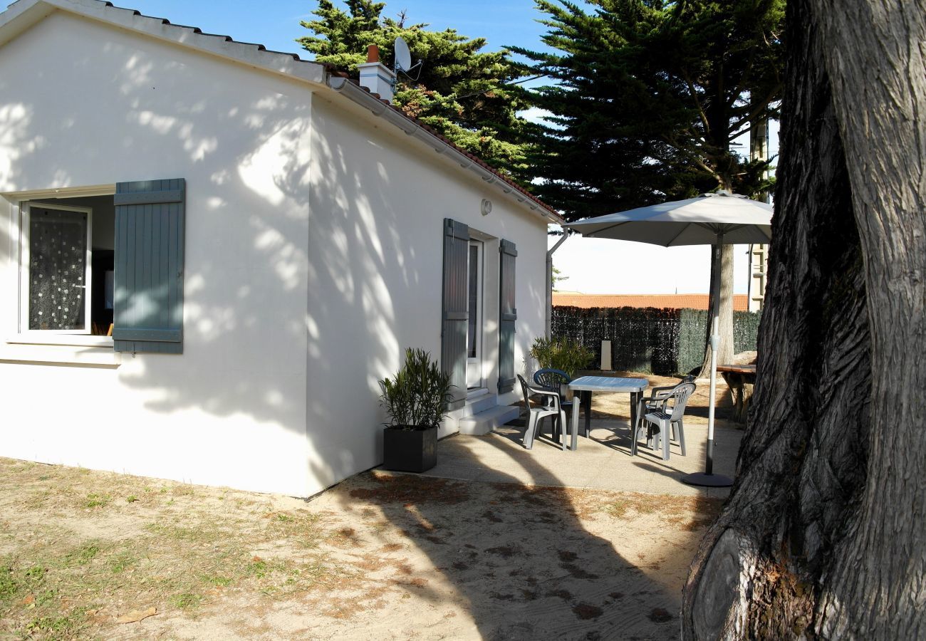 House in Notre-Dame-de-Monts - Charming house at 500 m from the coast for 4